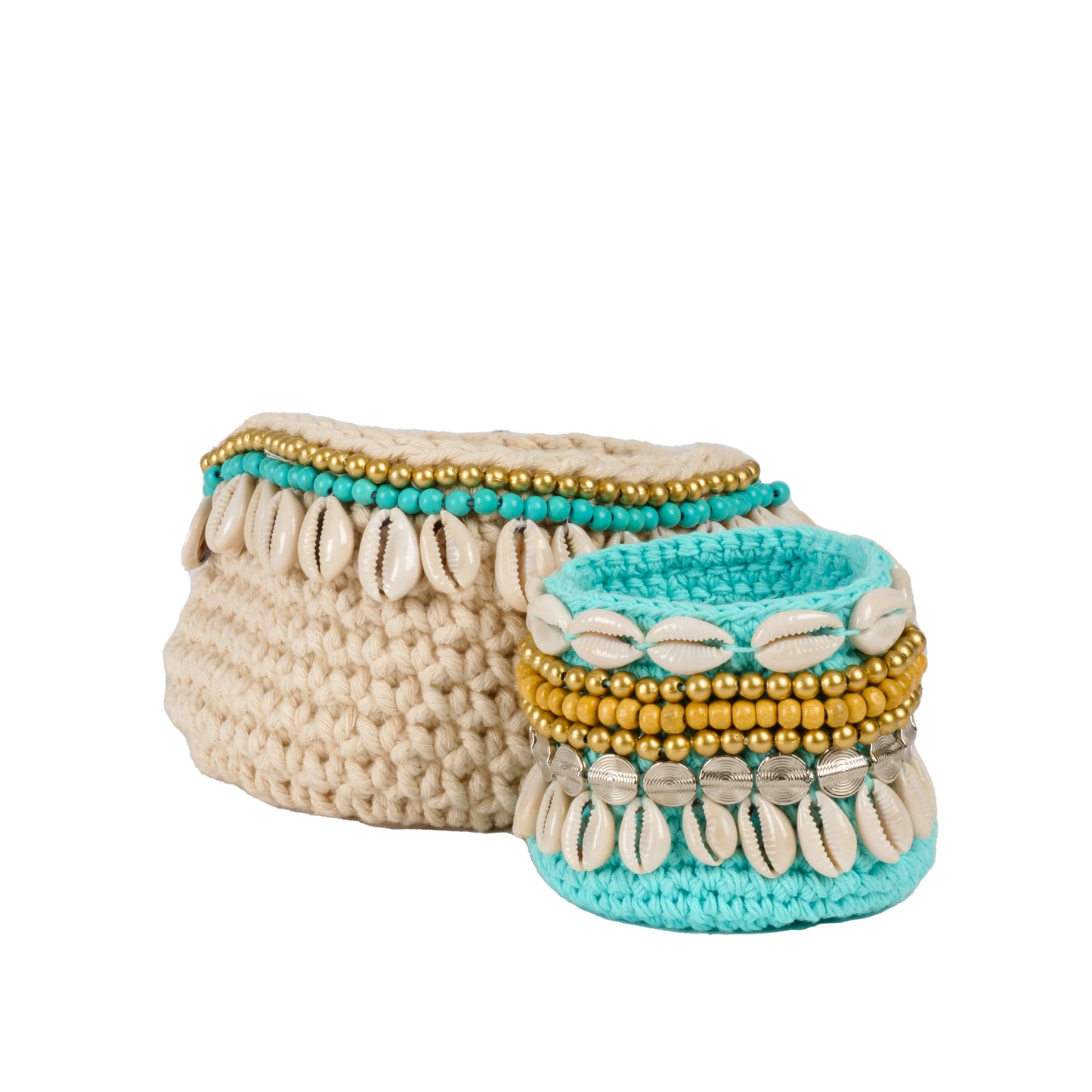 Petit panier orné de coquillages beige