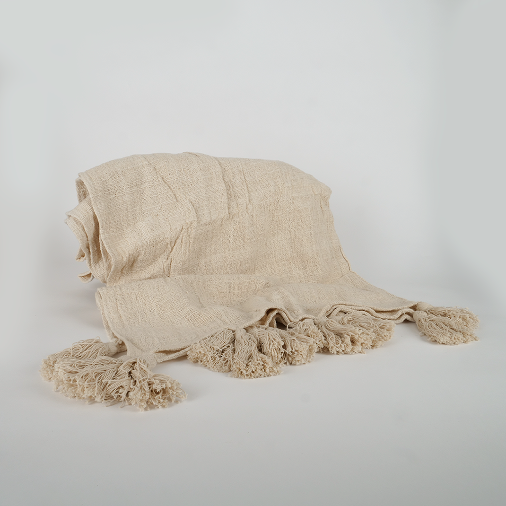 Plaid beige avec pompon beige 125*200